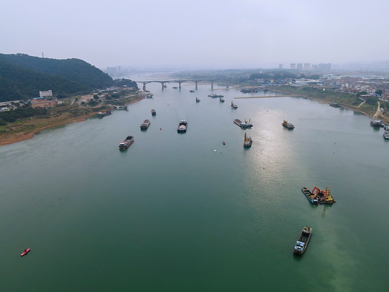 无人机巡航西江大桥下游航段 - 副本.jpg