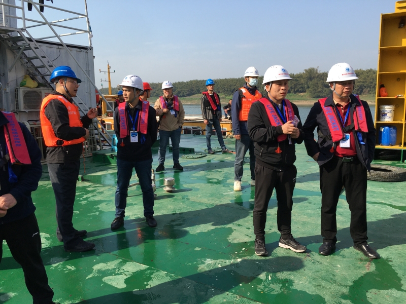 指挥部开展质量、进度及安全检查 - 复件.jpg